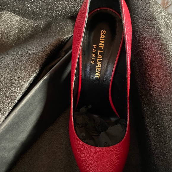 Authentic: Saint laurent - Picture 1 of 4